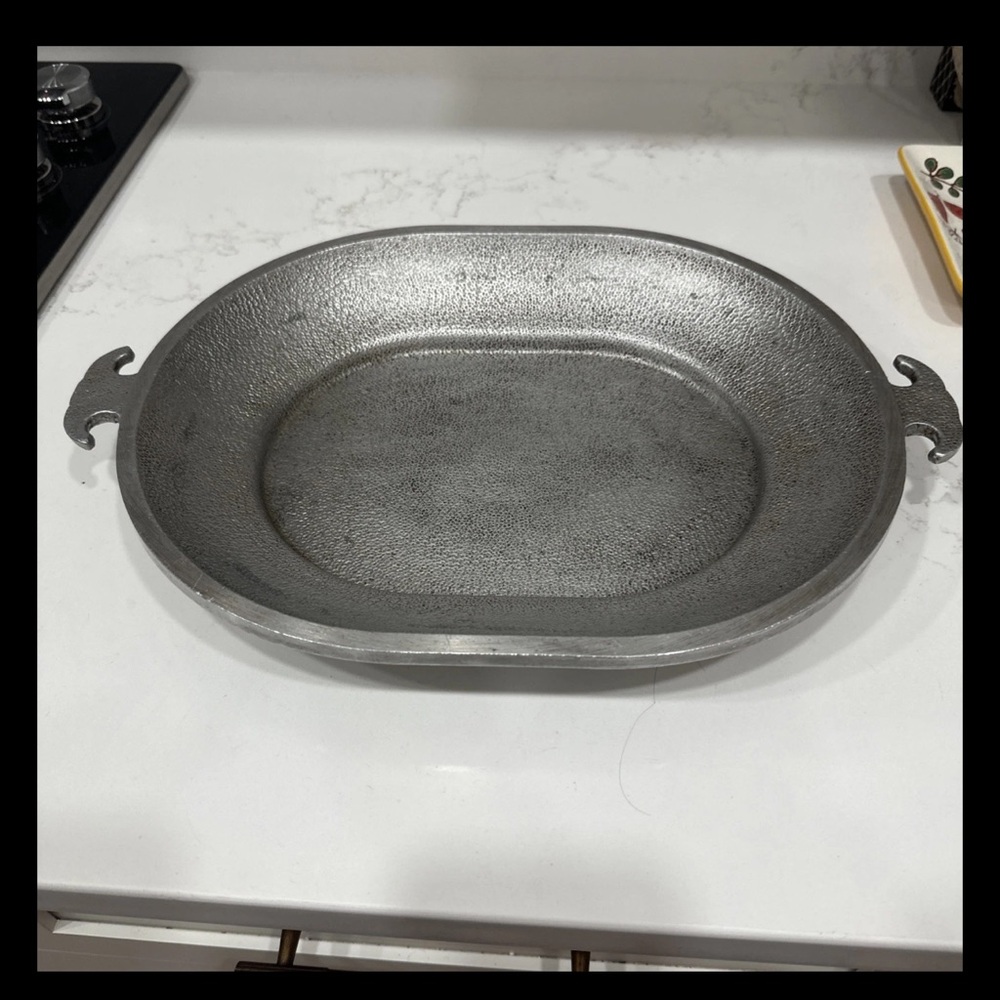 Vintage Guardian Service Ware 13” Cast Aluminum Oval Cookware/Serving Platter